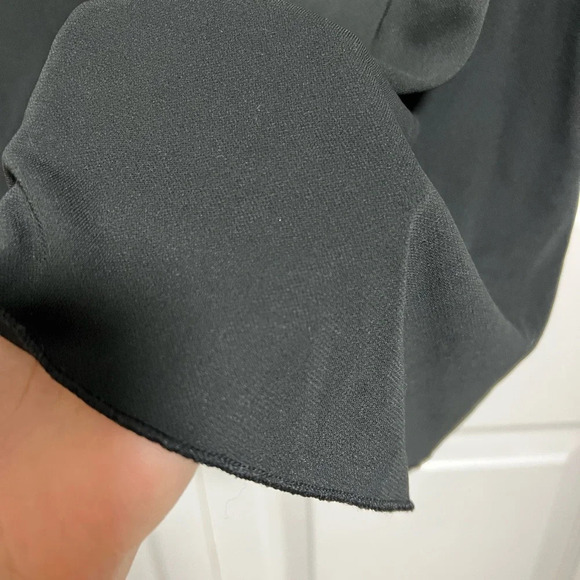 Banana Republic Slip Skirt Size Small - Picture 3 of 6